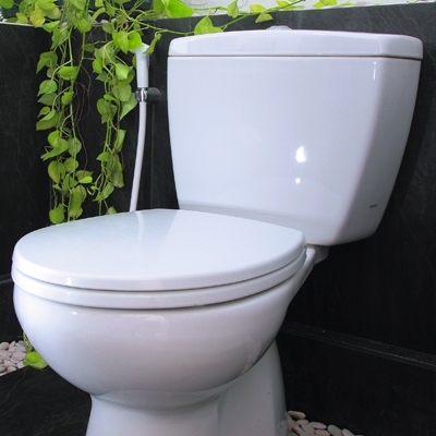 Toko Besi & Bangunan Tanjungsari Sumedang Kloset duduk merk INA dan BEST